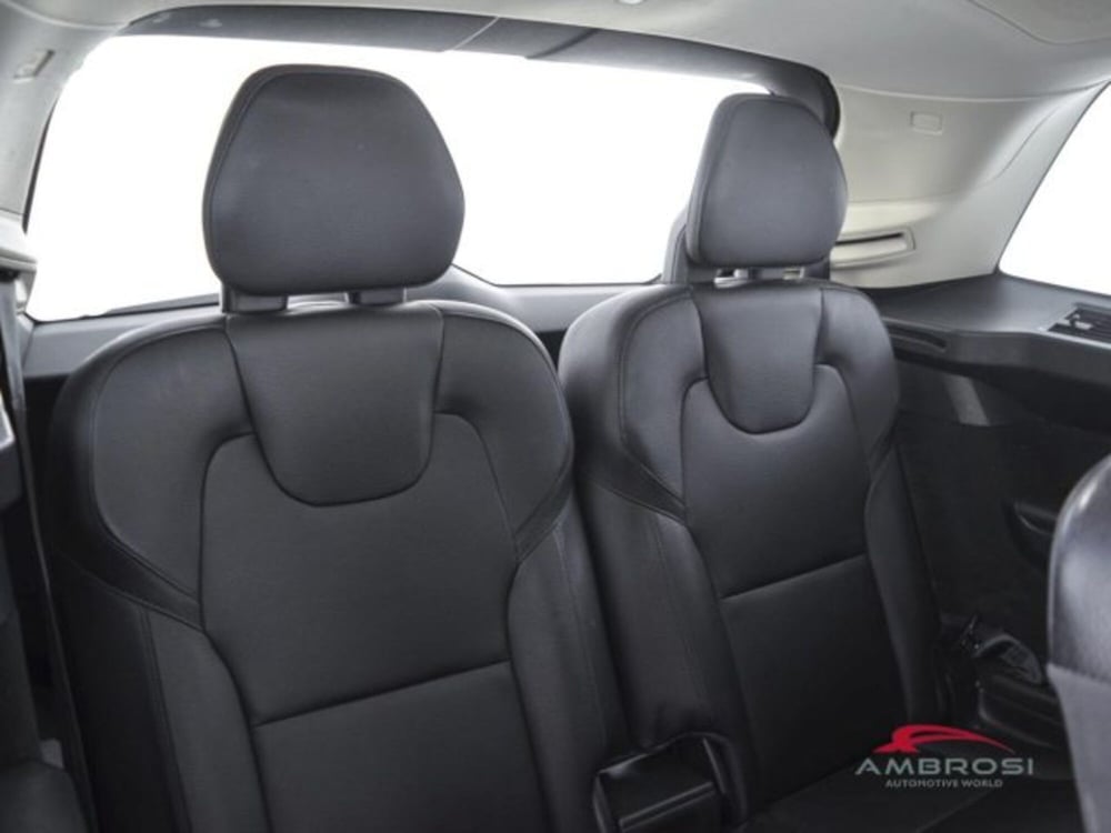 Volvo XC90 usata a Perugia (12)