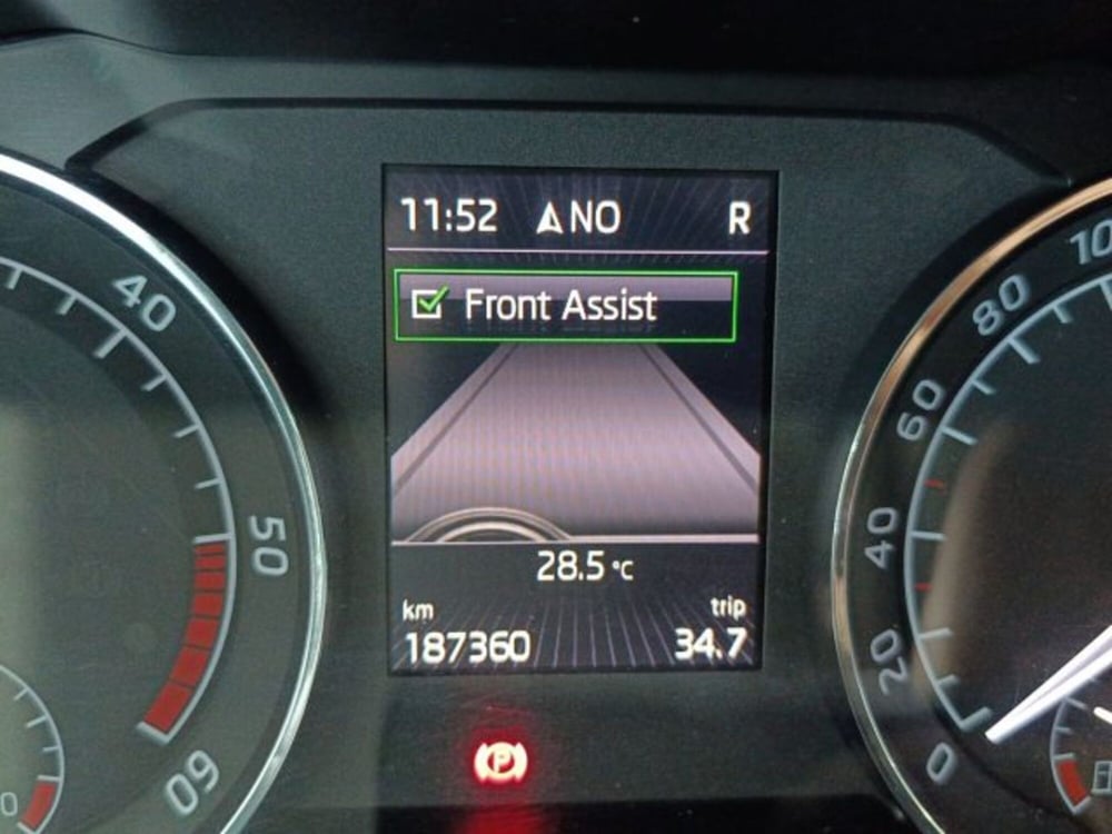 Skoda Superb Station Wagon usata a Catania (16)