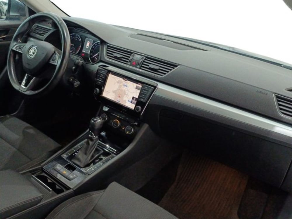 Skoda Superb Station Wagon usata a Catania (9)