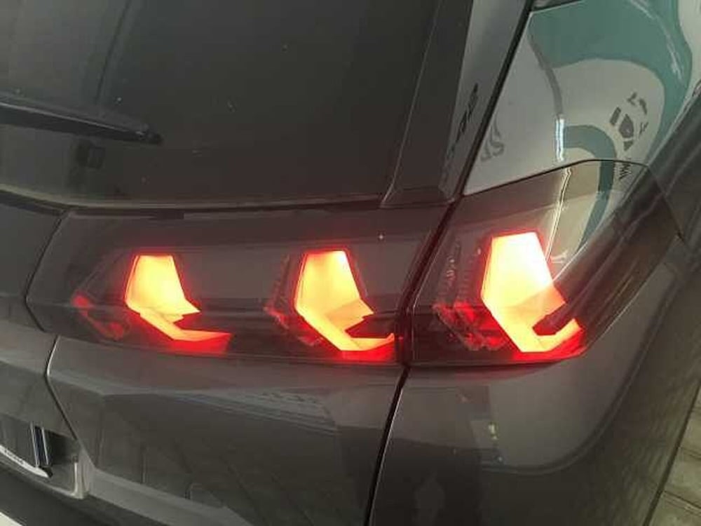 Peugeot 2008 usata a Varese (8)