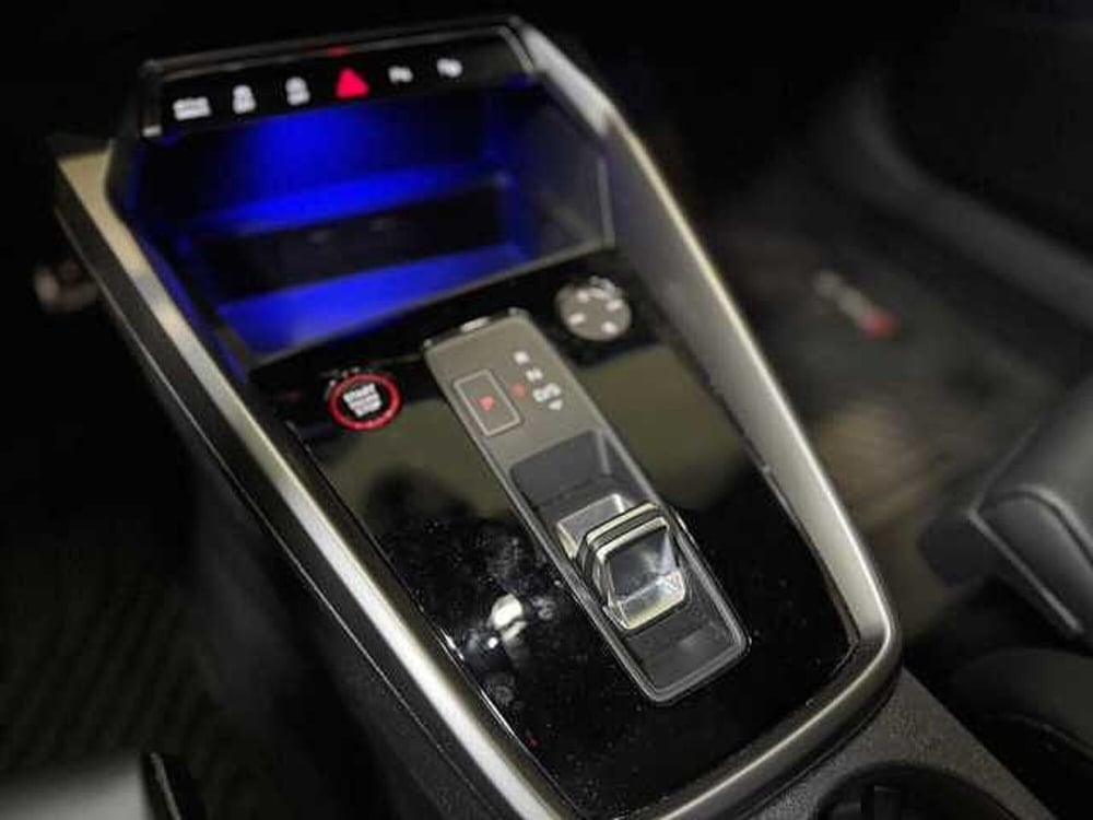 Audi RS 3 Sportback usata a Genova (8)