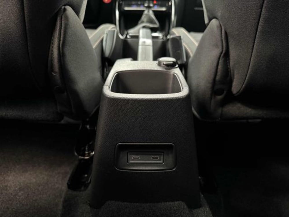 Citroen C3 Aircross nuova a Ancona (17)