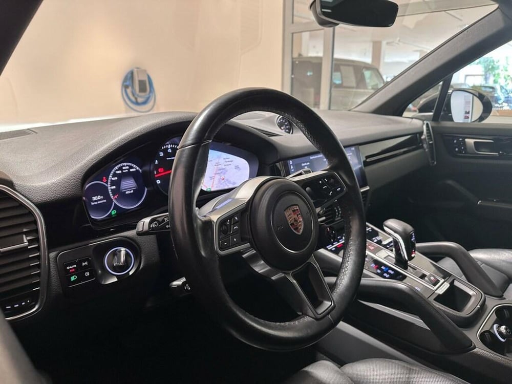 Porsche Cayenne usata a Varese (15)
