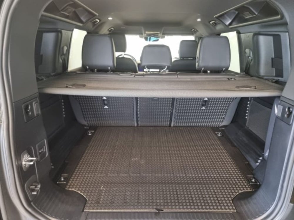 Land Rover Defender usata a Cuneo (7)