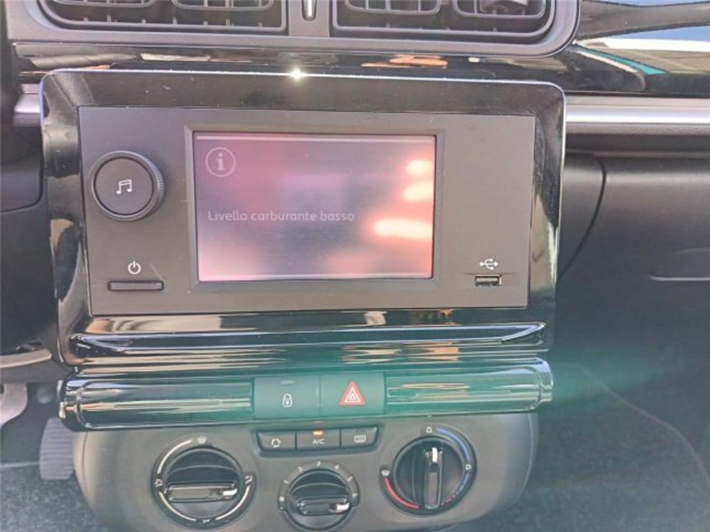 Citroen C3 usata a Bari (17)