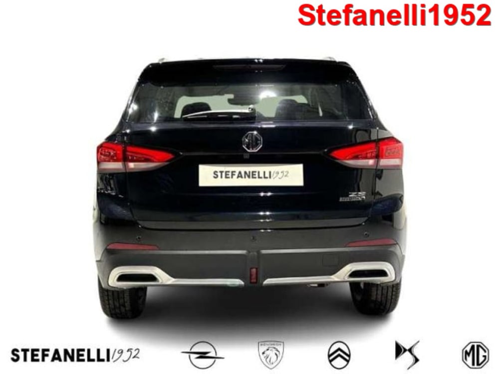 Mg ZS EV nuova a Bologna (6)