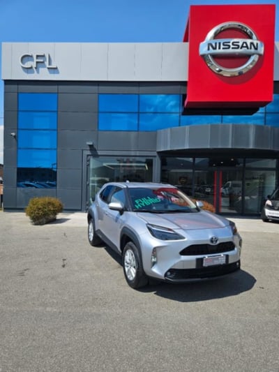 Toyota Yaris Cross 1.5h GR Sport Black Sky fwd 116cv e-cvt del 2024 usata a Lucca