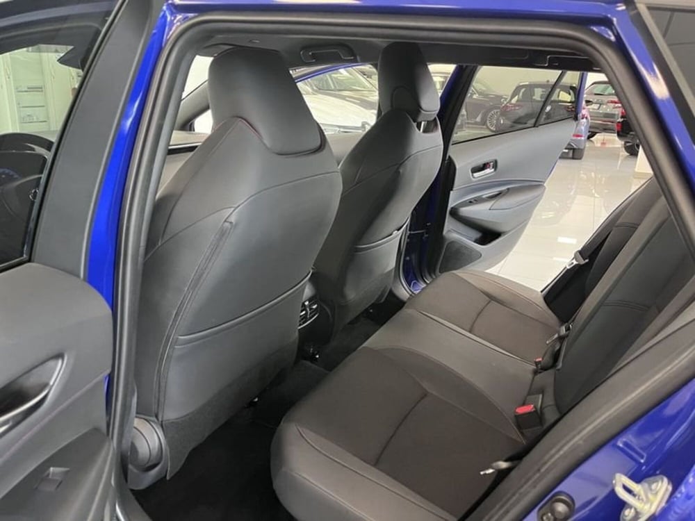 Toyota Corolla Touring Sports usata a Prato (10)
