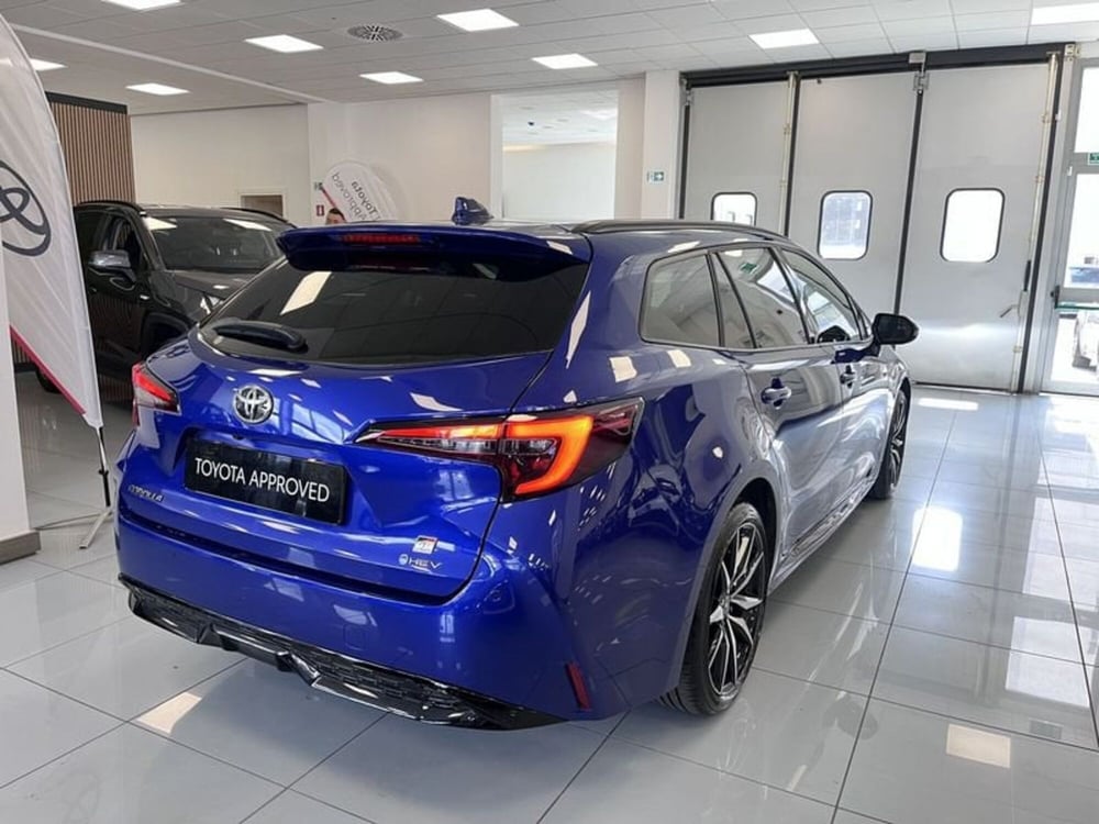 Toyota Corolla Touring Sports usata a Prato (4)
