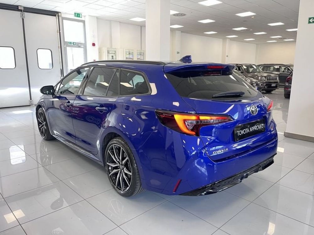 Toyota Corolla Touring Sports usata a Prato (6)