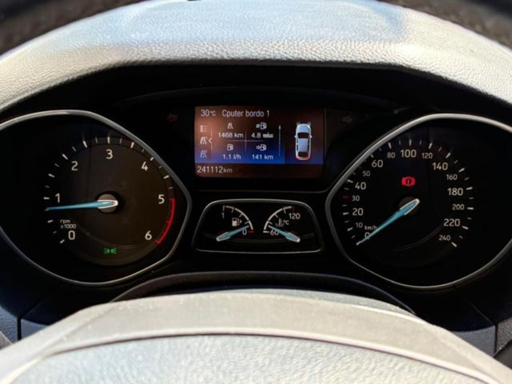 Ford Focus Station Wagon usata a Roma (11)