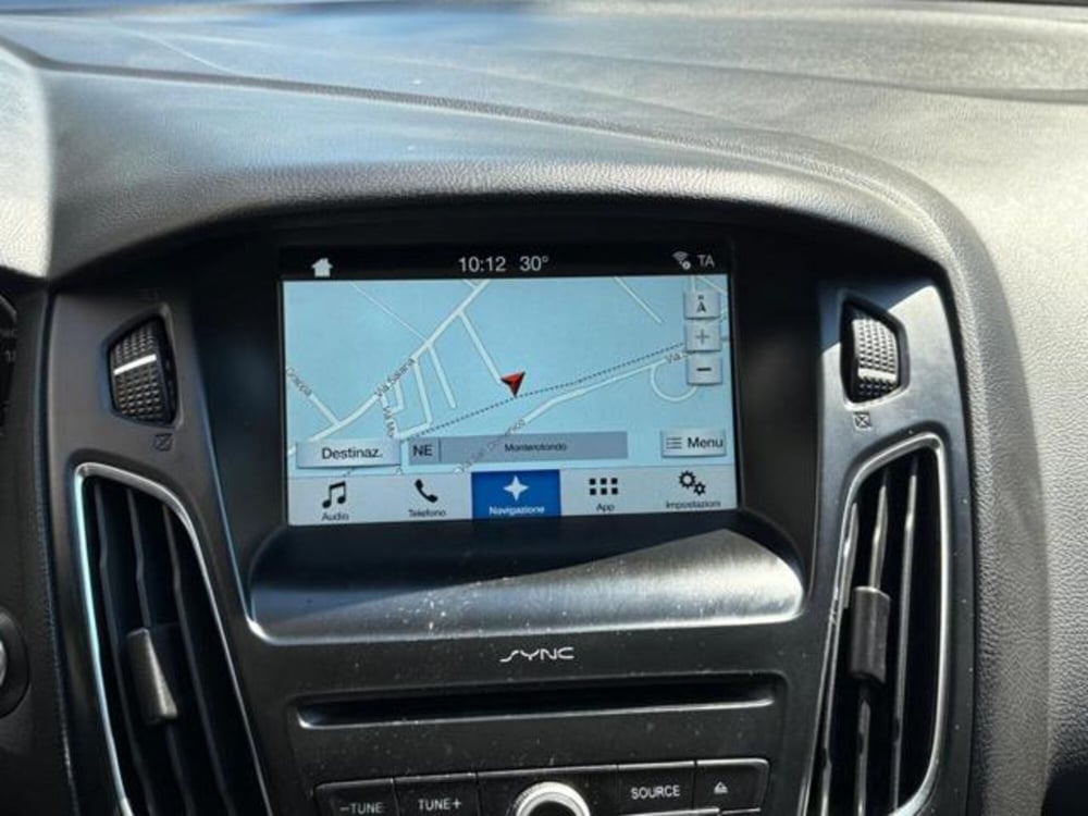 Ford Focus Station Wagon usata a Roma (18)