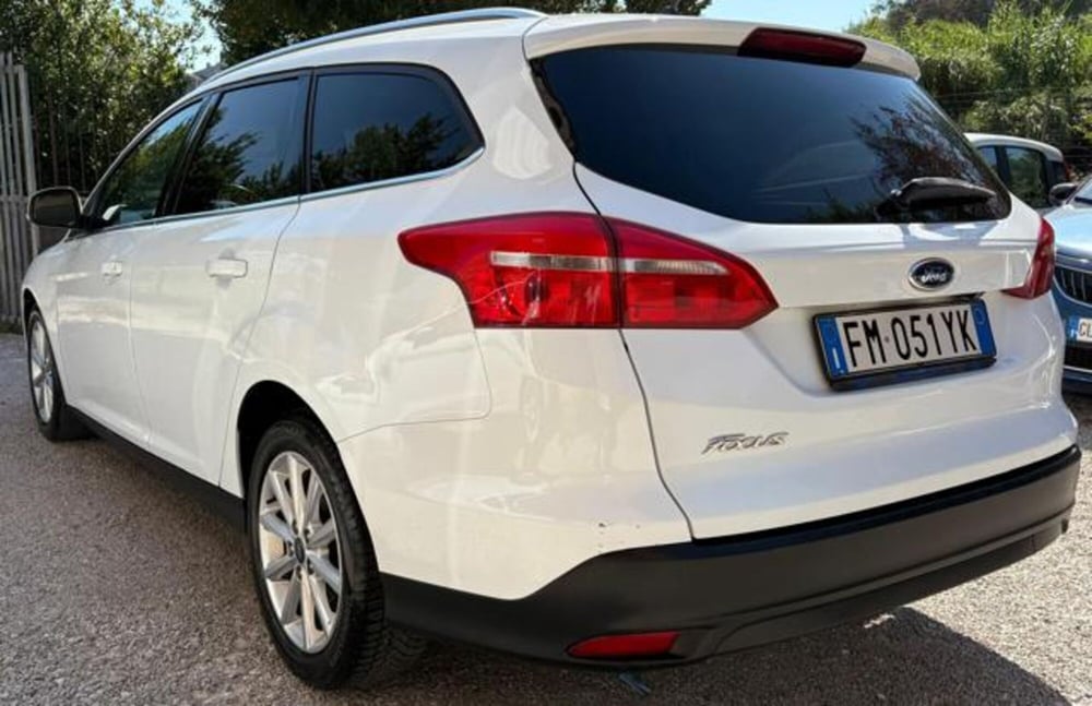 Ford Focus Station Wagon usata a Roma (3)