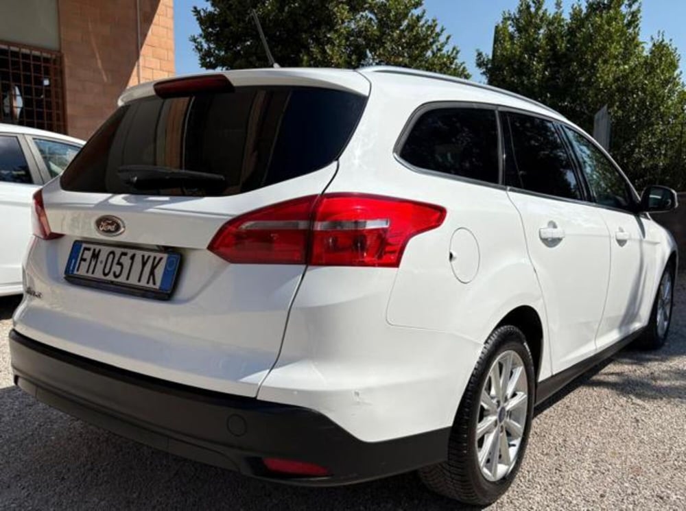 Ford Focus Station Wagon usata a Roma (6)