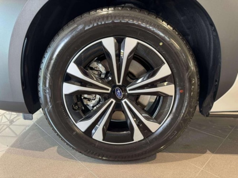 Subaru Solterra nuova a Firenze (9)