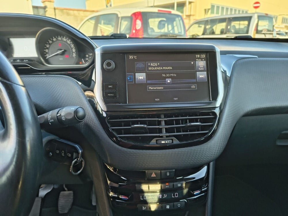 Peugeot 2008 usata a Firenze (15)