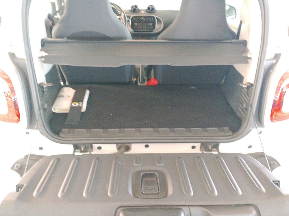 smart Fortwo usata a Lecce (13)