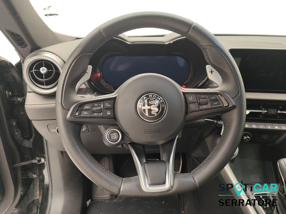 Alfa Romeo Tonale usata a Como (8)