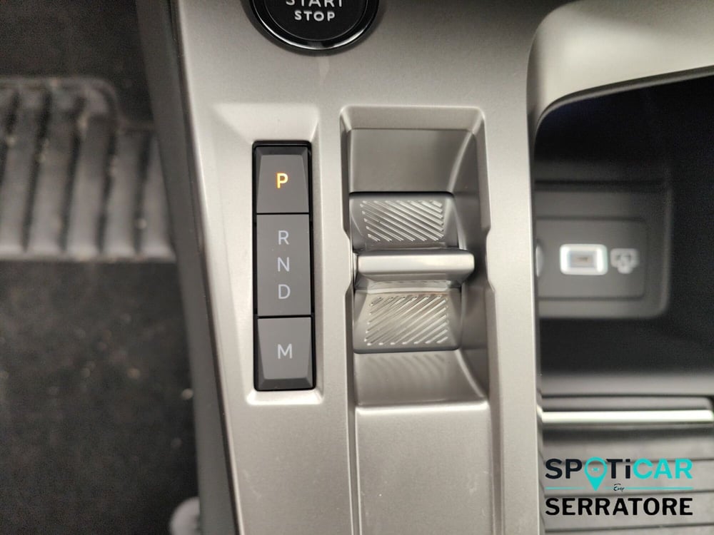 Peugeot 408 nuova a Como (12)