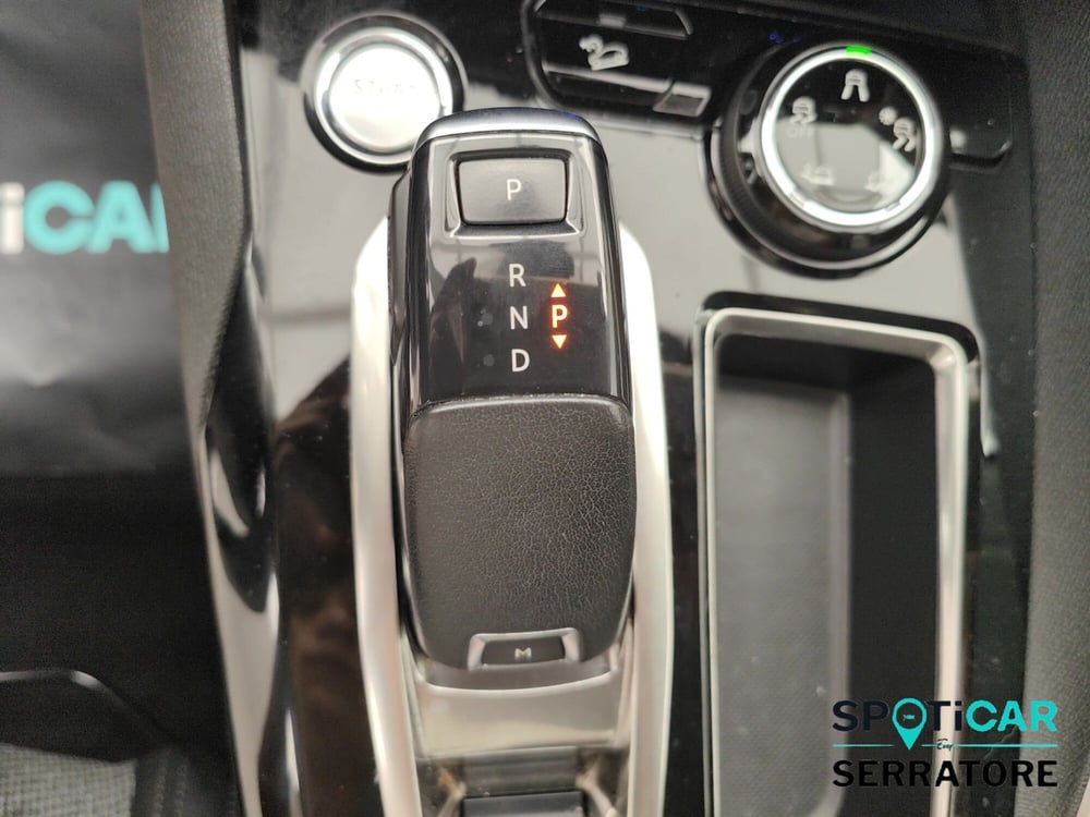 Peugeot 3008 usata a Como (12)