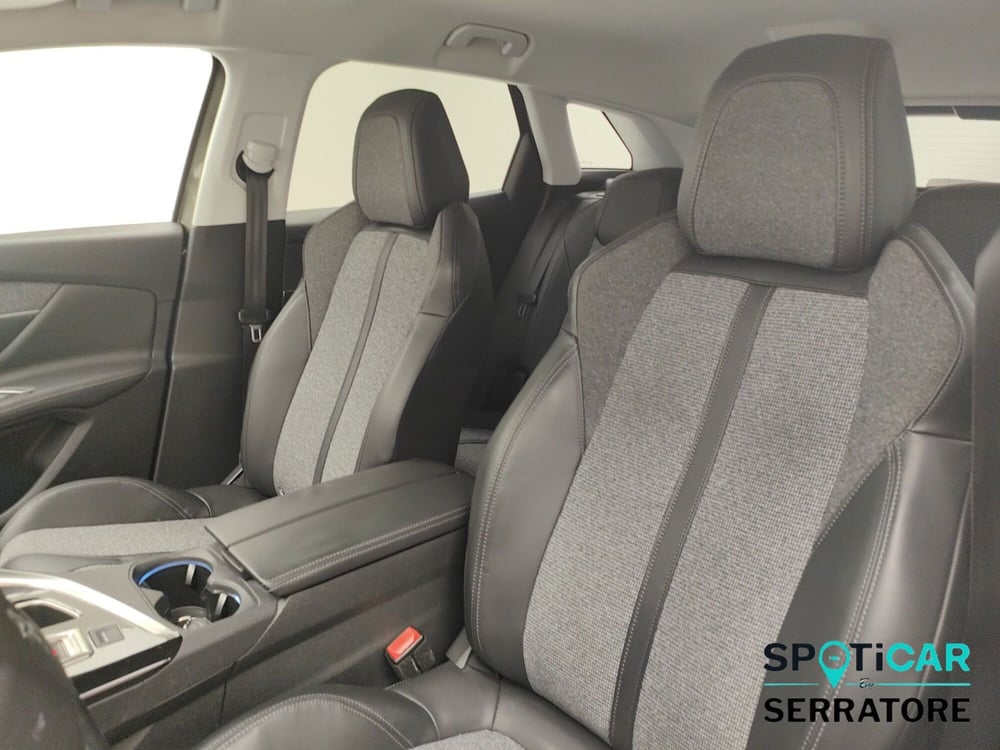 Peugeot 3008 usata a Como (13)