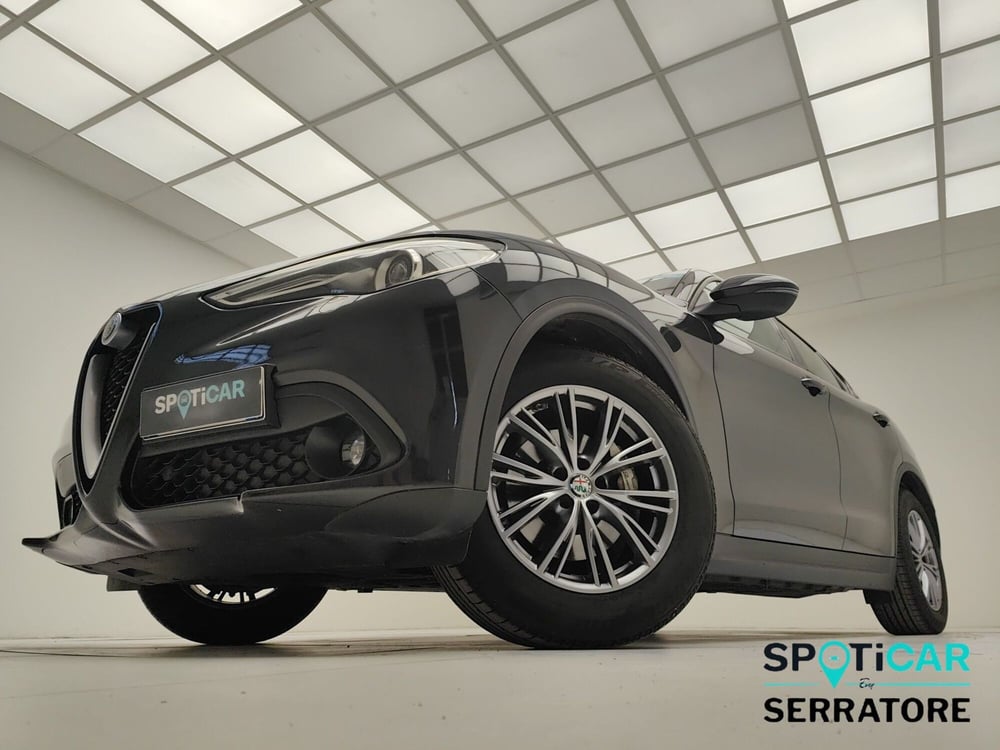 Alfa Romeo Stelvio usata a Como (3)