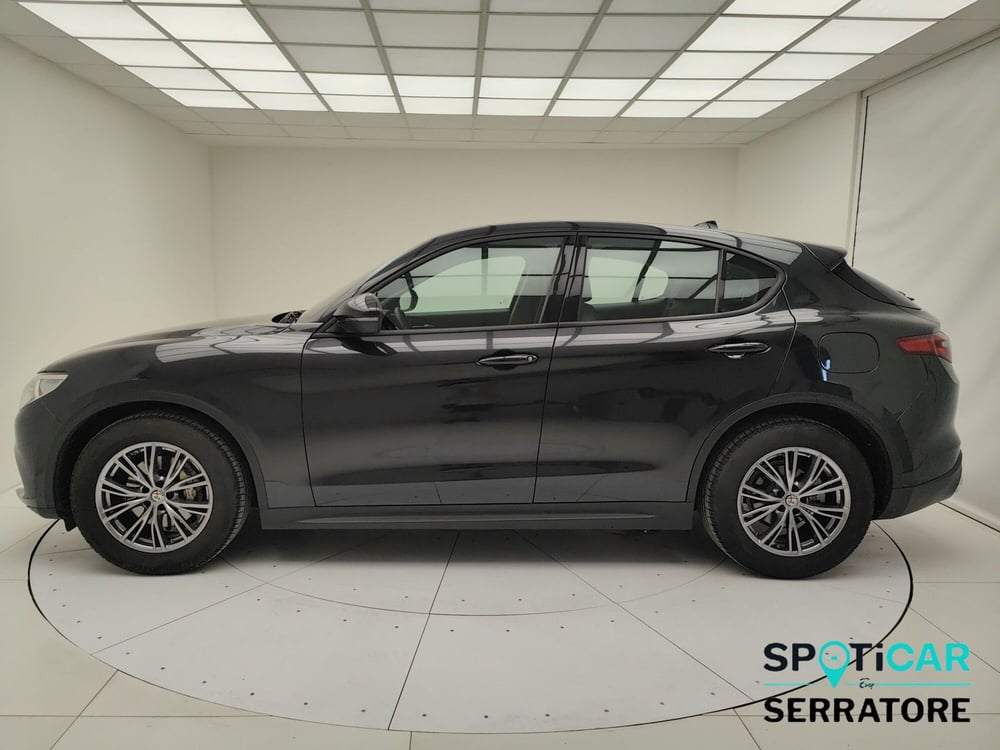 Alfa Romeo Stelvio usata a Como (4)
