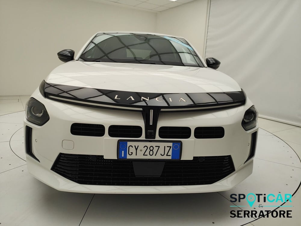 Lancia Ypsilon usata a Como (2)