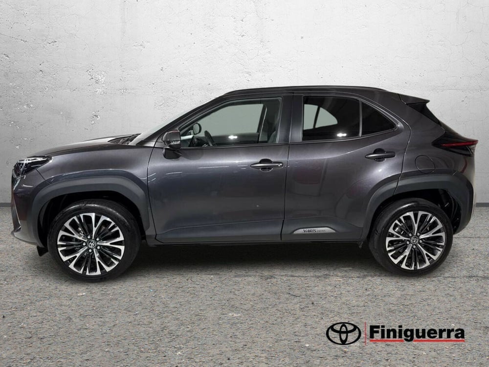 Toyota Yaris Cross usata a Lecco (6)
