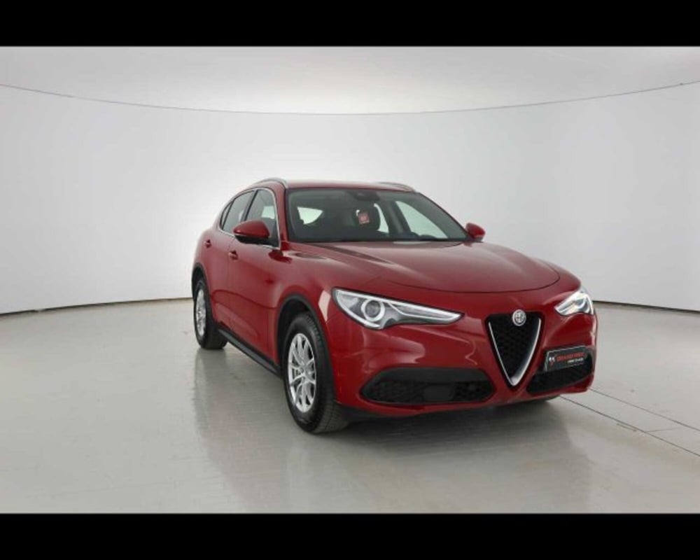 Alfa Romeo Stelvio usata a Bologna (3)