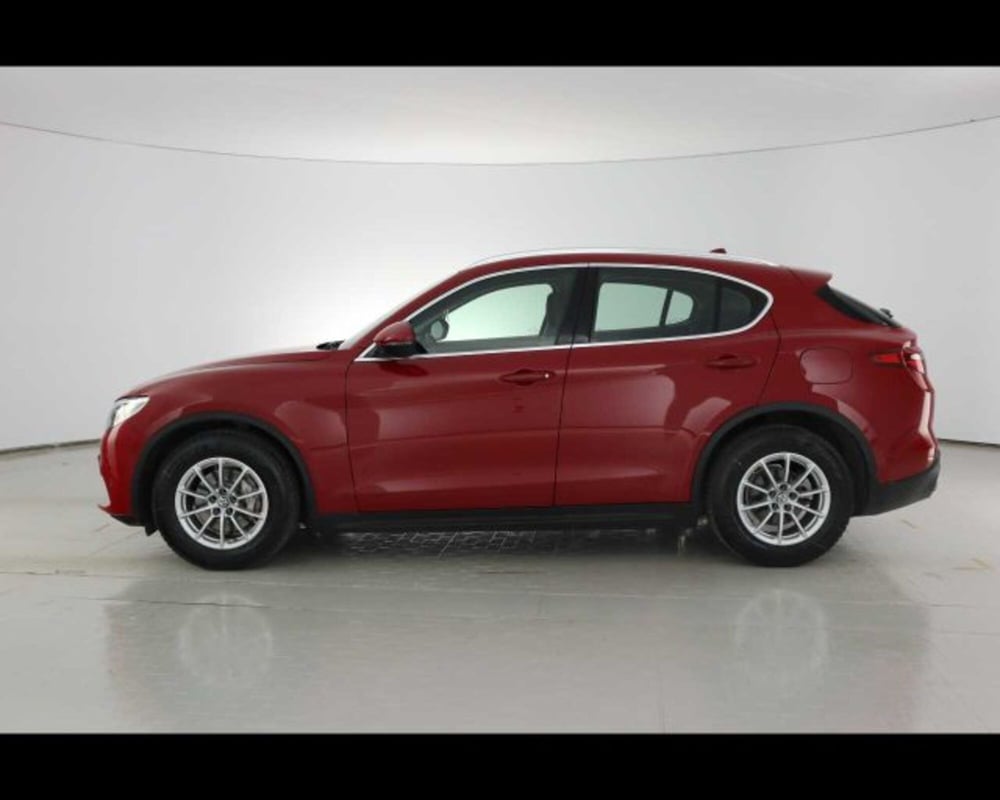 Alfa Romeo Stelvio usata a Bologna (8)