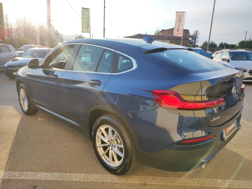 BMW X4 usata a Salerno (16)