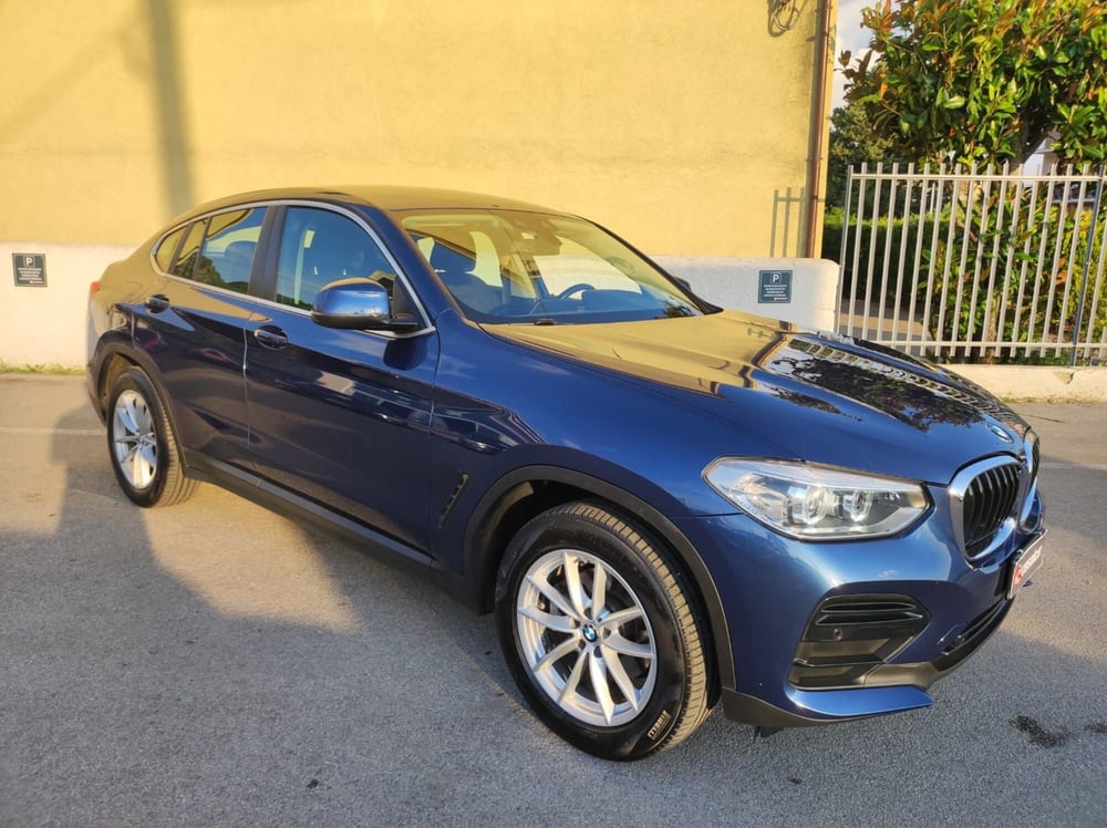 BMW X4 usata a Salerno (7)
