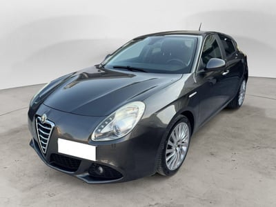 Alfa Romeo Giulietta 1.6 JTDm-2 Distinctive del 2013 usata a Salerno