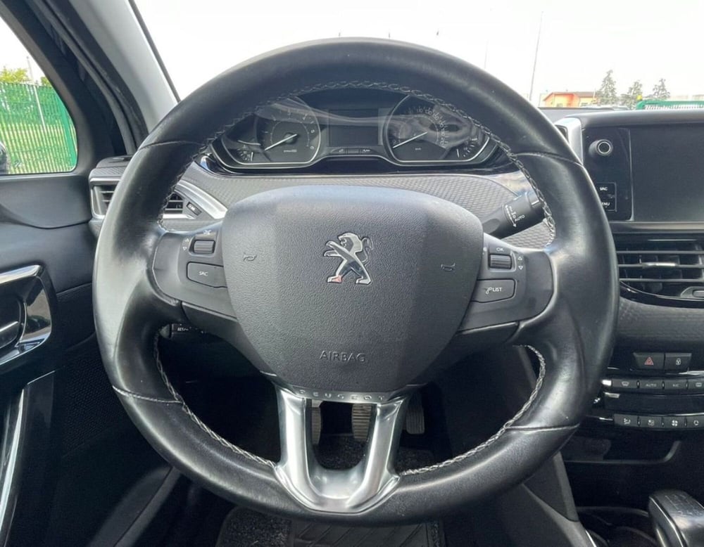 Peugeot 208 usata a Rovigo (8)