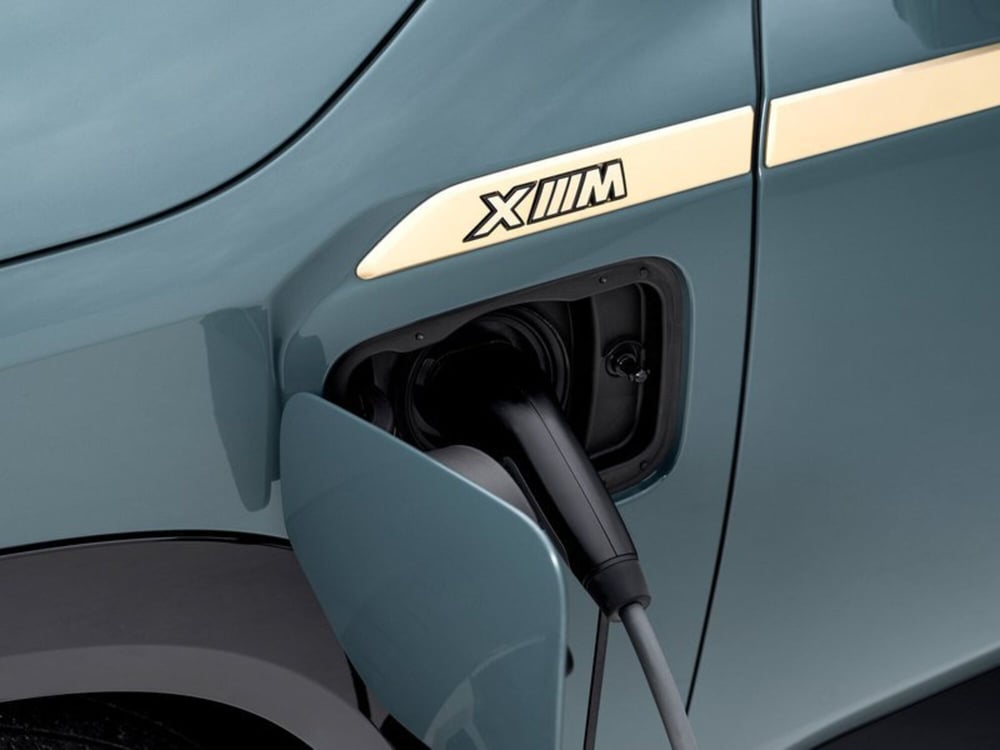 BMW XM nuova a Torino (7)