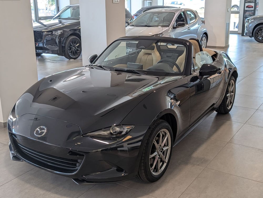 Mazda MX-5 nuova a Napoli