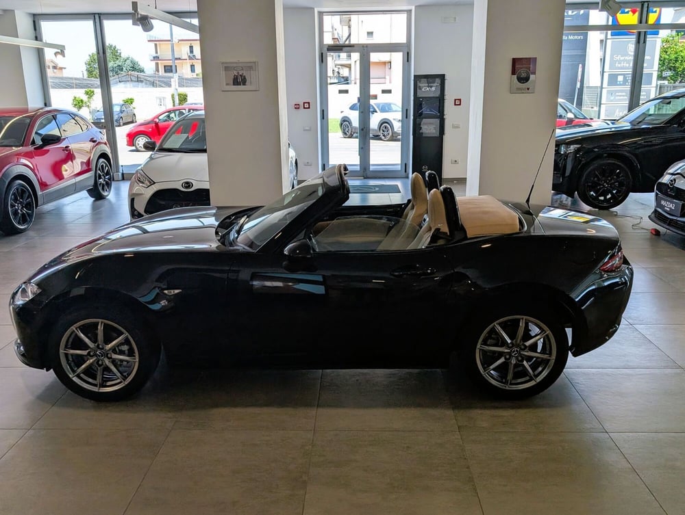 Mazda MX-5 nuova a Napoli (3)