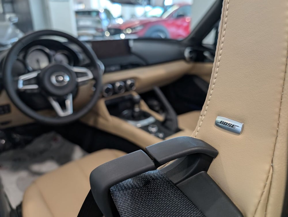 Mazda MX-5 nuova a Napoli (8)
