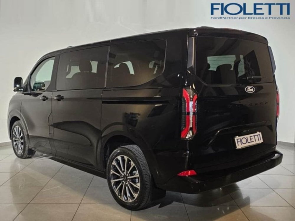 Ford Tourneo Custom nuova a Brescia (2)
