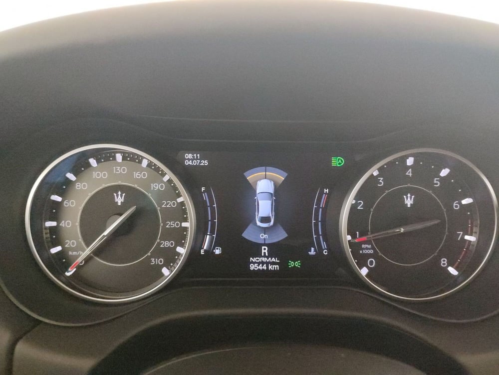 Maserati Ghibli usata a Alessandria (13)