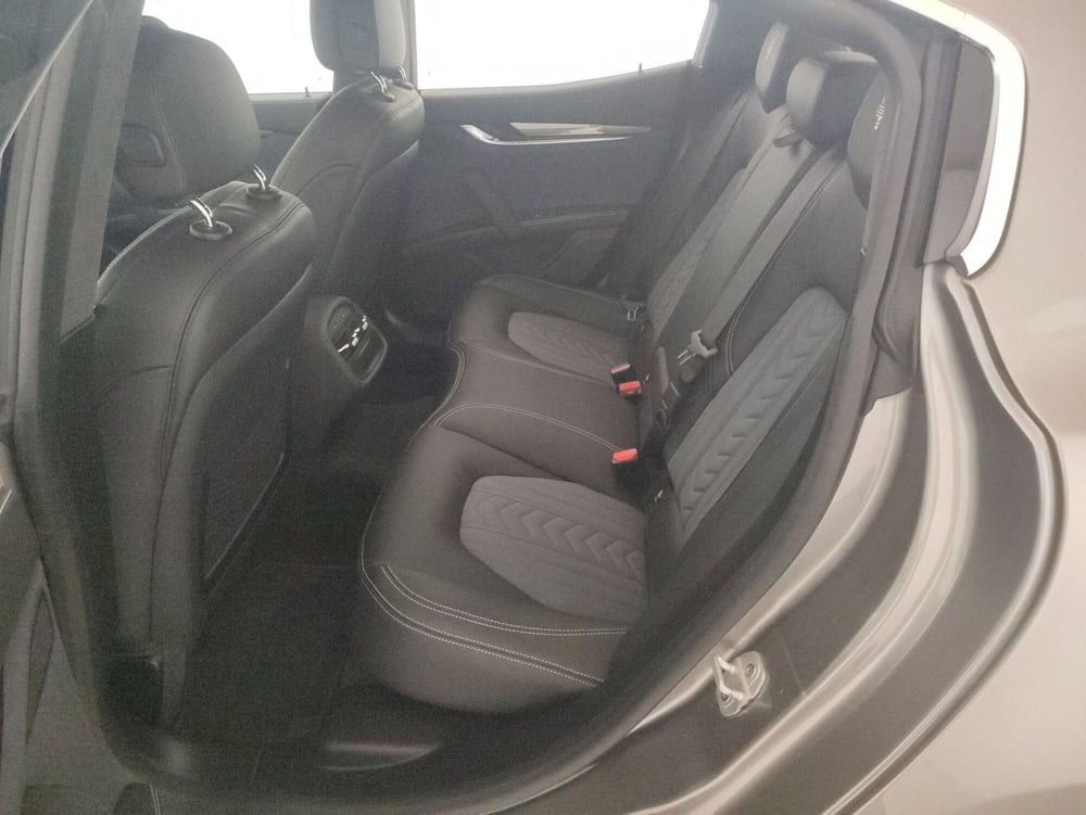 Maserati Ghibli usata a Alessandria (7)