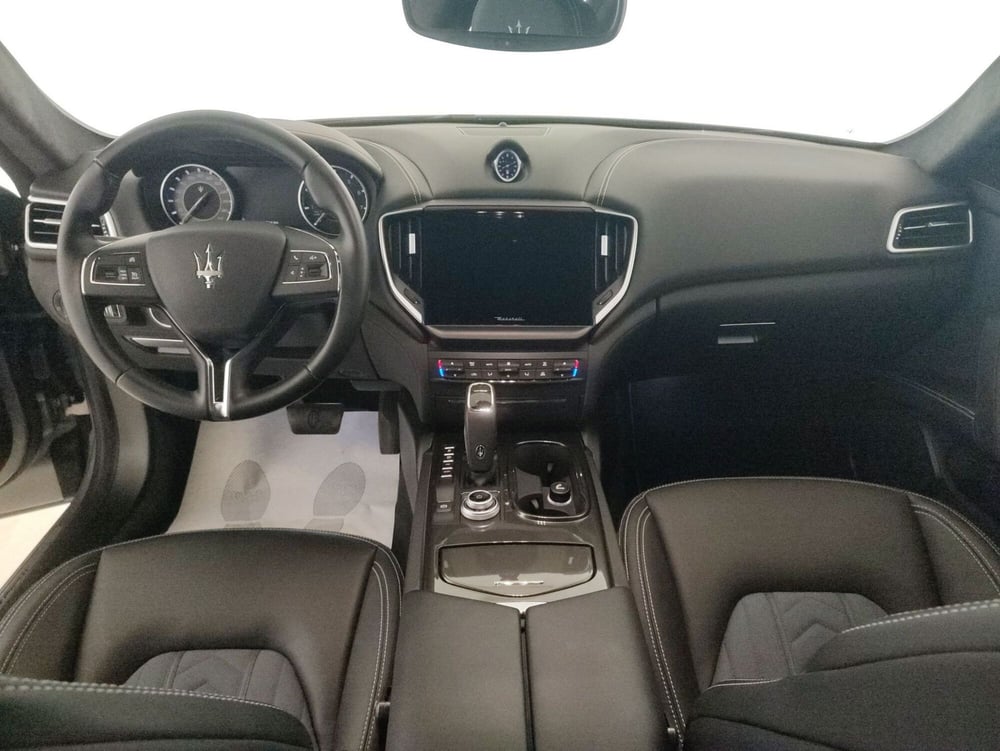 Maserati Ghibli usata a Alessandria (8)