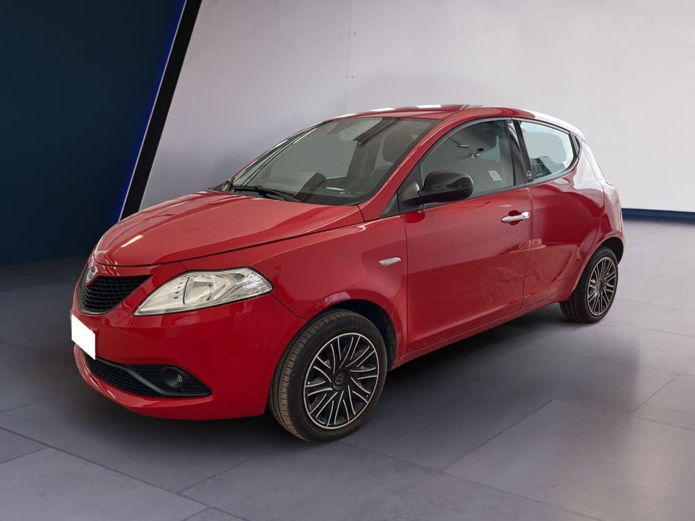 Lancia Ypsilon usata a Torino (2)