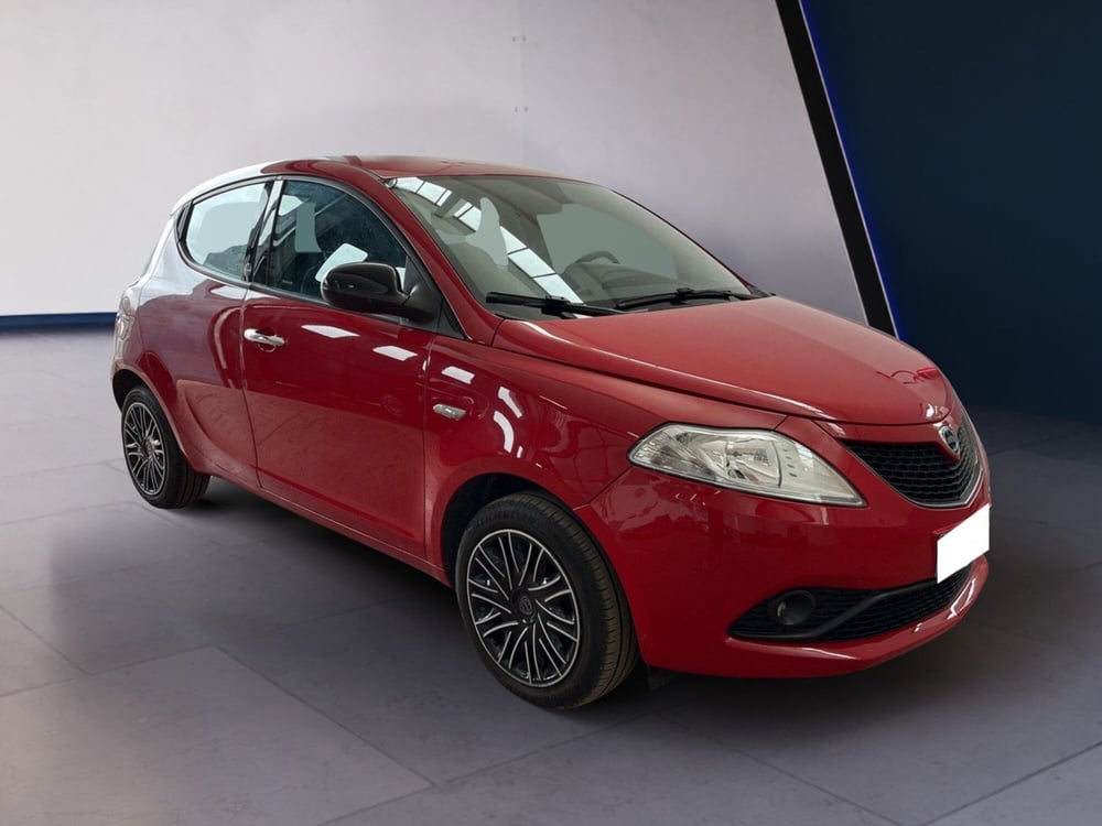 Lancia Ypsilon usata a Torino (3)