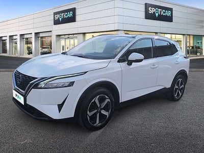Nissan Qashqai 1.3 mhev N-Connecta 4wd 158cv xtronic del 2022 usata a Foligno
