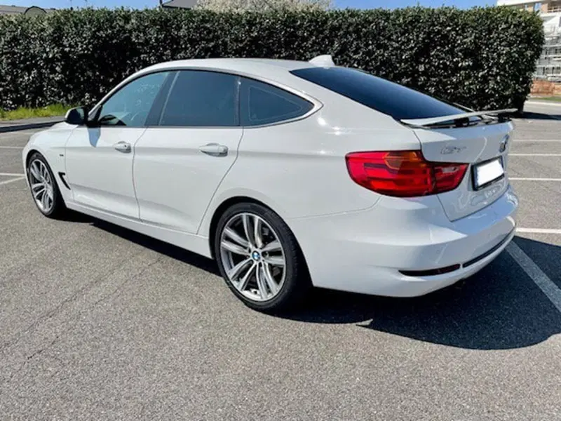 BMW Serie 6 Gran Turismo usata a Milano (5)