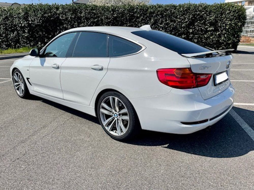 BMW Serie 6 Gran Turismo usata a Milano (5)