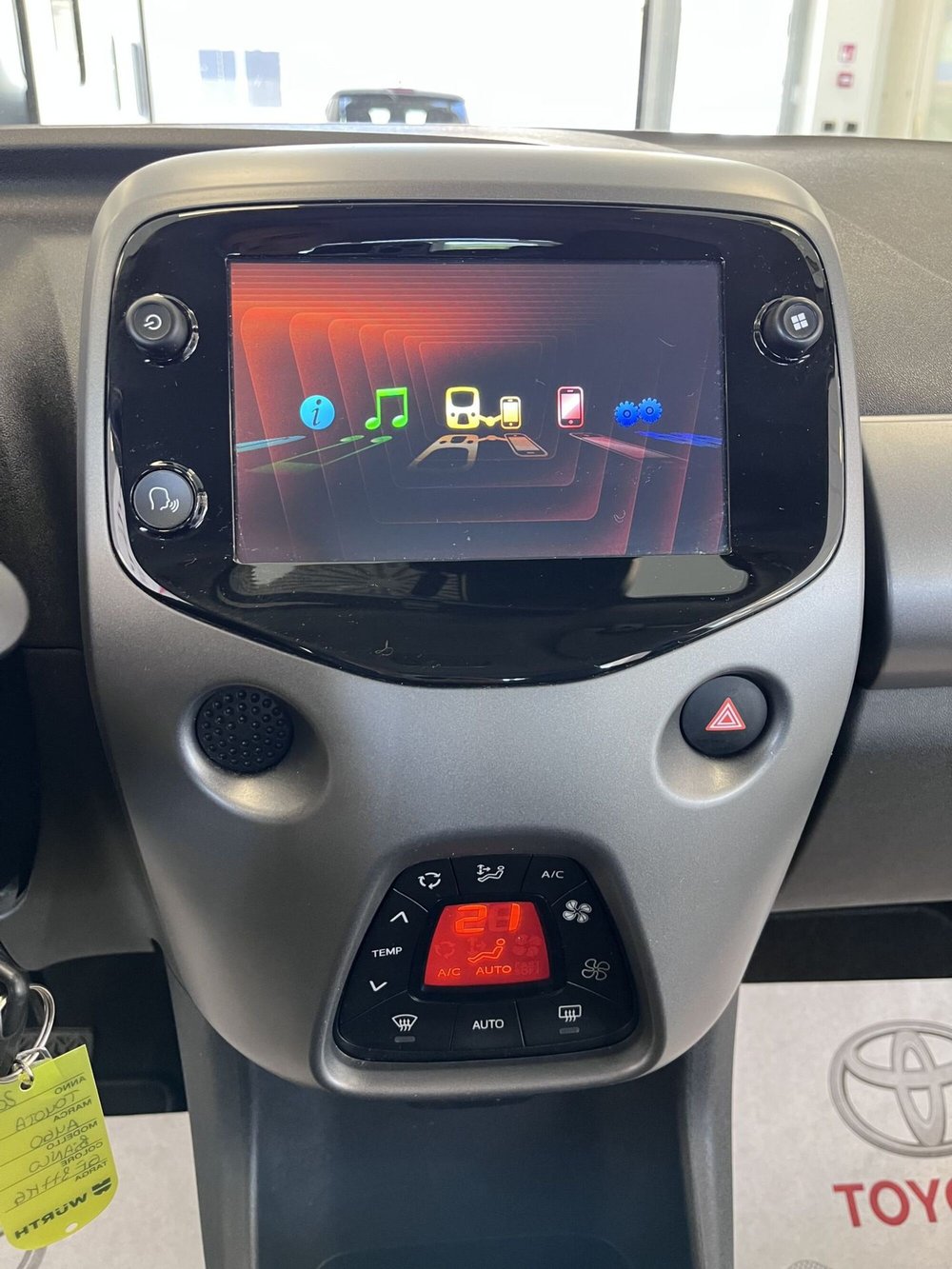 Toyota Aygo usata a Prato (12)