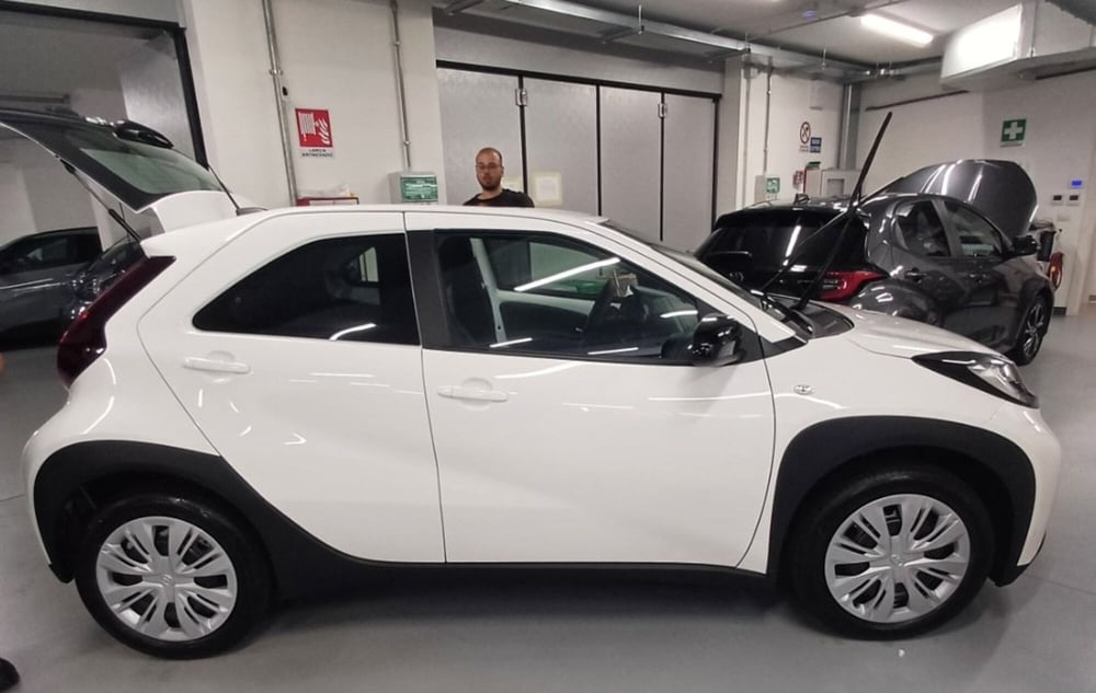 Toyota Aygo X nuova a Milano (3)